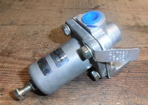 Air Pressure regulator valve. DAF 5006/421  65 PSI adjustable