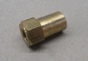 B Series. Exhaust manifold nut. RE14285. NOS