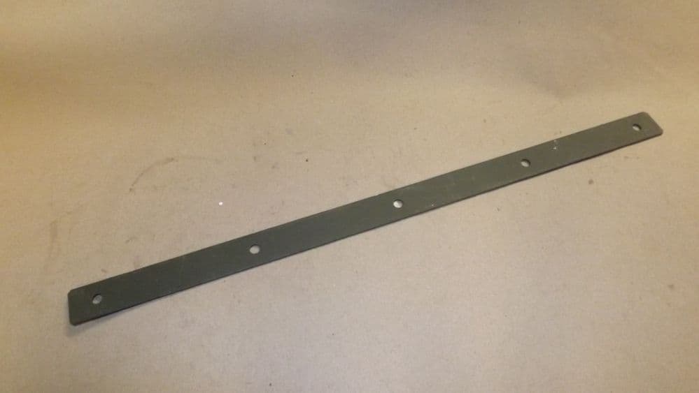 CVRT Mudflap retaining strip Front