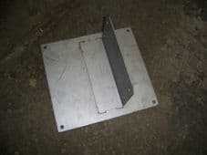 FV432.Clansman amplifier mounting plate.
