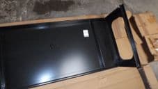 Land Rover. Defender side and rear panel.