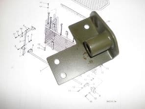 Land Rover.WMIK.Bar bracket.Right hand.