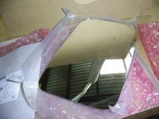 Mirror glass.Commercial vehicle.