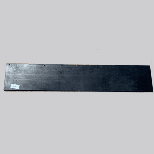 E00901326600 - Front Rubber Flap