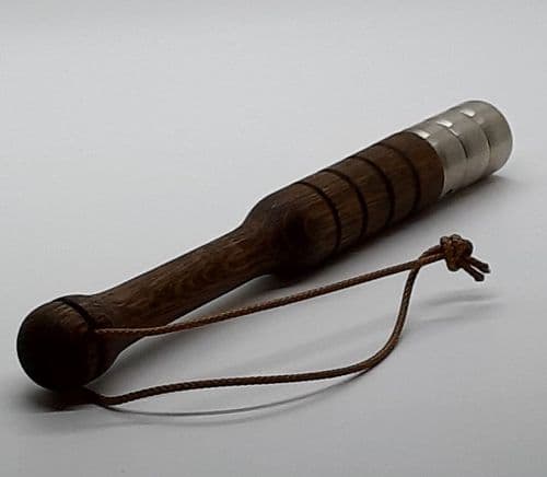 English Oak Priest: Viz