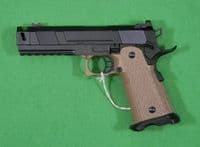 ARMY ARMAMENT R501 GBB CUSTOM 1911 GBB FULL METAL IN BLACK AND DESERT TAN
