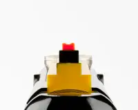 BUG-A-SALT 2.5 REVERSE YELLOW