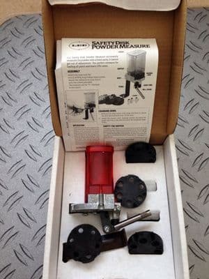 Lee Safety Disc Powder Measure e