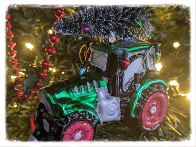 Christmas Tractor bauble green with tree