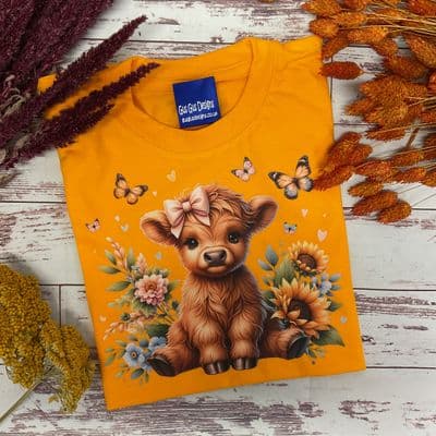 Cute Highland cow T-shirt in sunshine yellow