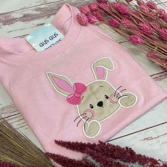 Pink T-shirt with Betty the bunny