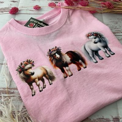 Pony T-shirt 3 flower ponies  pale pink