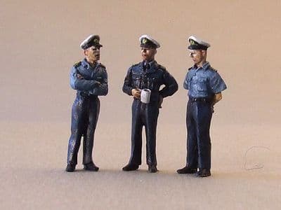 GM72013 Sailors,Officers (shirt sleeves and 5A dress)