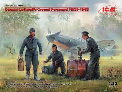 ICM32109  German Luftwaffe Ground Personnel (1939-1945) (3 figures)