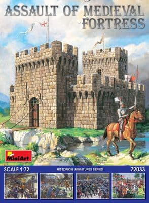 MT72033  Assault of Medieval Fortress