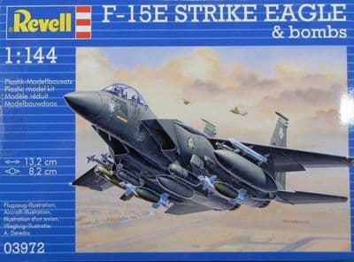 RV3972  McDonnell F-15E Strike Eagle & Bombs