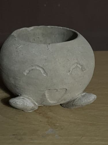 Concrete Oddish Pokémon Candle Holder