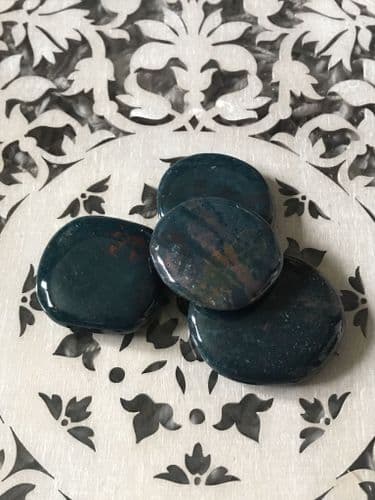 Heliotrope / Bloodstone Palm Stone
