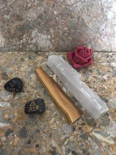 Palo Santo Holy Wood Smudge Stick and Selenite Chunk, Space Cleansing, Ritual, Bursera graveolens