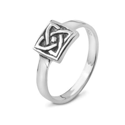 Celtic Knot Silver Ring 9404