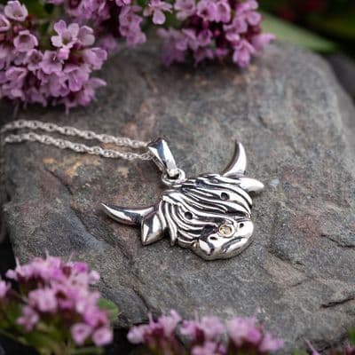 Hamish Highland Cow Sterling Silver Scottish Pendant with Cairngorm Stone 2404