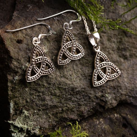 Sterling Silver Triune Pendant 2603