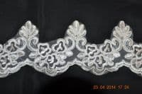 BO104 Scallop Edged Trim, white, 9 cm wide, per meter