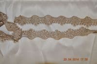 BO105 Scallop Edged Trim, gold, 4.5 cm wide, per meter