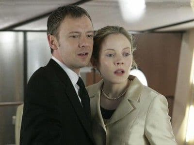 Alexandra Moen "Lucy Saxon" DOCTOR WHO Genuine Signed Autograph 10x8