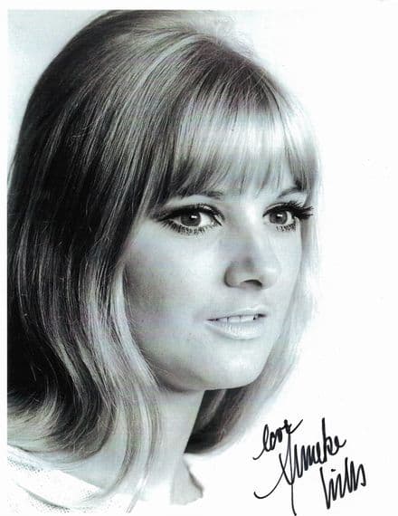 Anneke Wills DOCTOR WHO 'Polly' - Genuine Signed Autograph 10 x 8 COA 11339