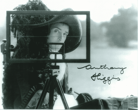 Anthony Higgins - Signed 10 x 8 Photograph. This is an original autograph and not a copy. 10207