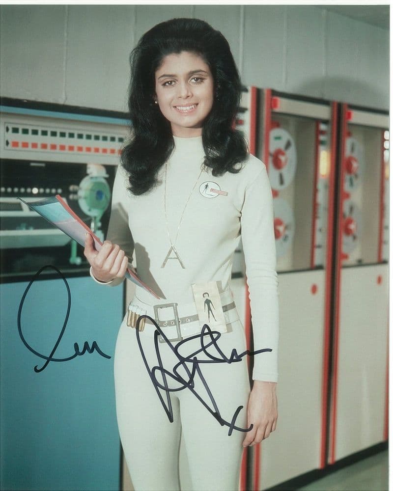 Ayshea Brough - UFO genuine signed autograph 10x8 COA