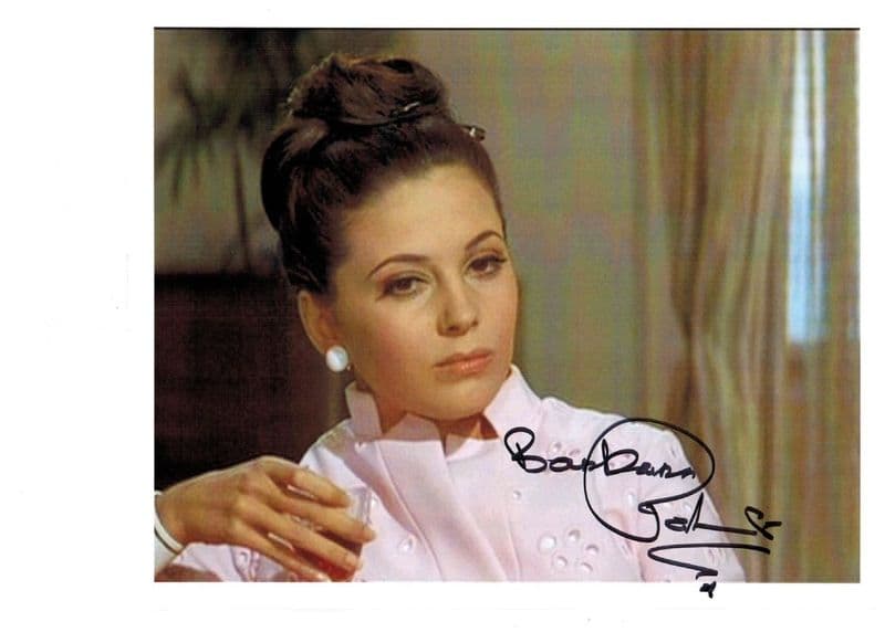 Barbara Parkins, genuine signed autograph, 10 x 8 inch, 06562