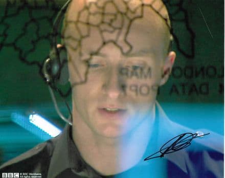 Ben Loyd-Holmes "The Operative" TORCHWOOD GENUINE SIGNED AUTOGRAPH 10X8 COA 11448