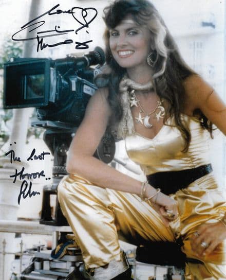 Caroline Munro HAMMER HORROR / BOND Genuine signed autograph 10 by 8 12009