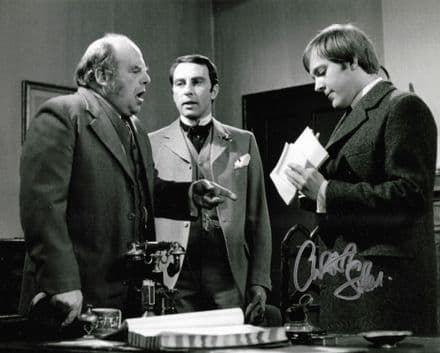 Christopher Strauli "Raffles" 10x8" Genuine Signed Autograph COA 22386