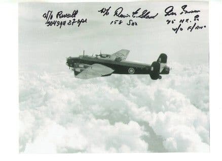 Dennis Slack, WW2 Veteran & POW genuine hand signed Autograph 10x8 COA 1641