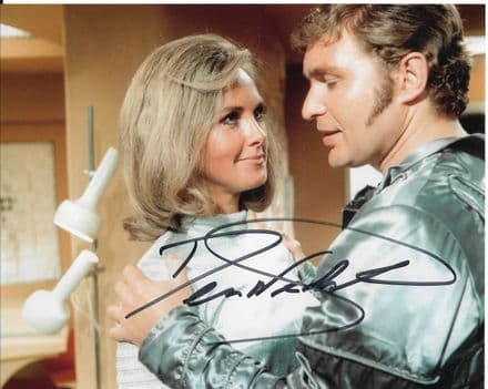 Derren Nesbitt "ACTOR " Genuine signed Autograph 10x8 COA 22404