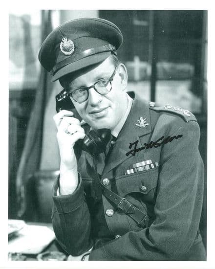 FRANK WILLIAMS DAD'S ARMY 8 B10 ORGINAL SIGNED AUTOGRAPH 8428