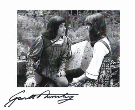 Gareth Armstrong DOCTOR WHO signed 10" x 8" Signed autograph with COA 22536