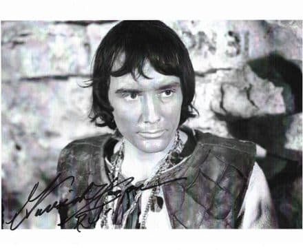 Garrick Hagon (DOCTOR WHO) Signed 10 x 8 genuine Signed autograph 10 x 8 COA 11433