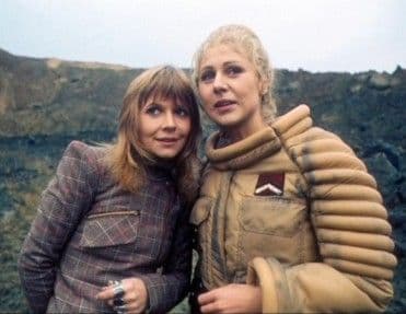 Jane How Doctor Who Genuine Signed Autograph 10 x 8 COA 55