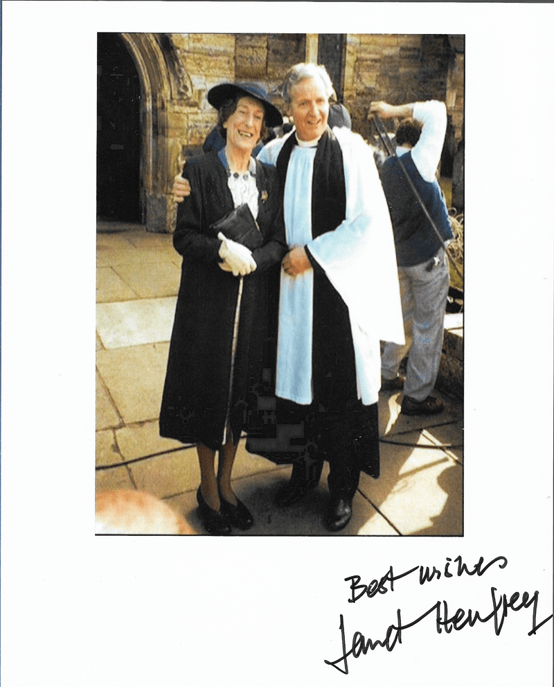 Janet Henfrey DOCTOR WHO signed 10