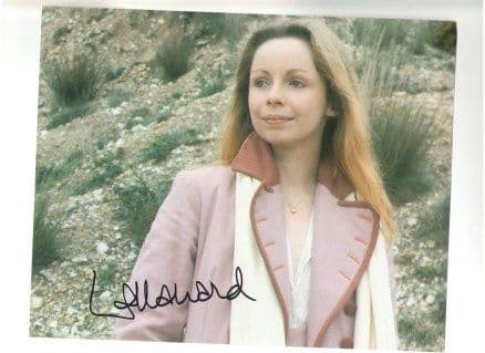 Lalla Ward 'Romana' DOCTOR WHO  Genuine Signed Autograph 10 x 8 COA 1128