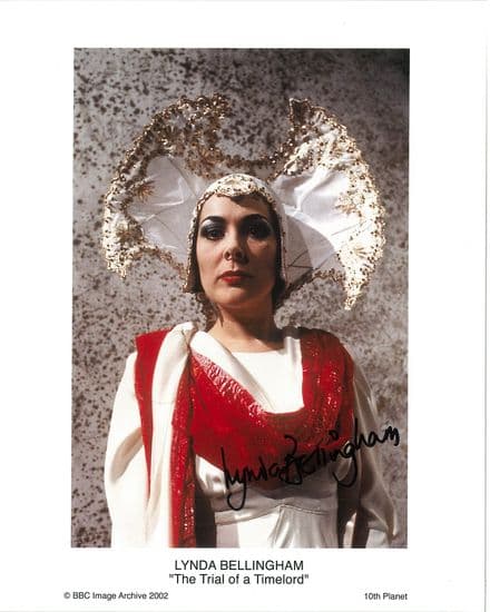 Lynda Bellingham - DOCTOR WHO Genuine Signed Autograph COA 5427