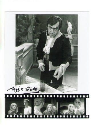 Maggie Hickey & Andrew Staines DOCTOR WHO Genuine Signed Autograph 10 x 8 COA 1677