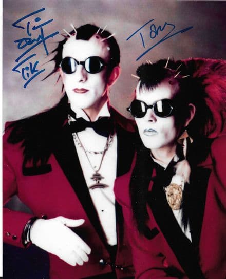 Tik and Tok "robotic mime & music duo" 10x8 Genuine Signed Autograph COA 22603