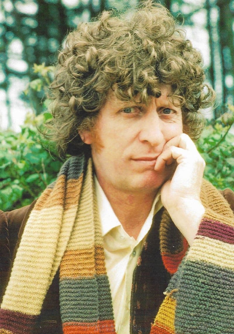 Tom Baker - Postcard (15cm/10.5cm) unsigned Limited stock 11320