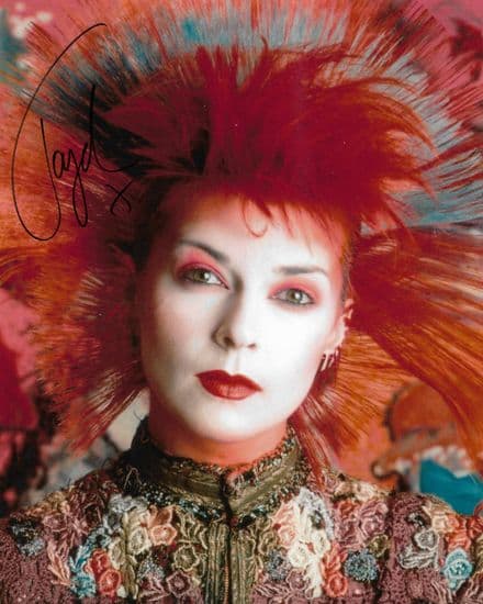 TOYAH WILCOX singer / Actress " 10" x 8" Signed Autograph rare 22357