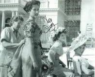 Vera Day HAMMER HORROR Genuine Signed Autograph 10 x 8 COA 6002